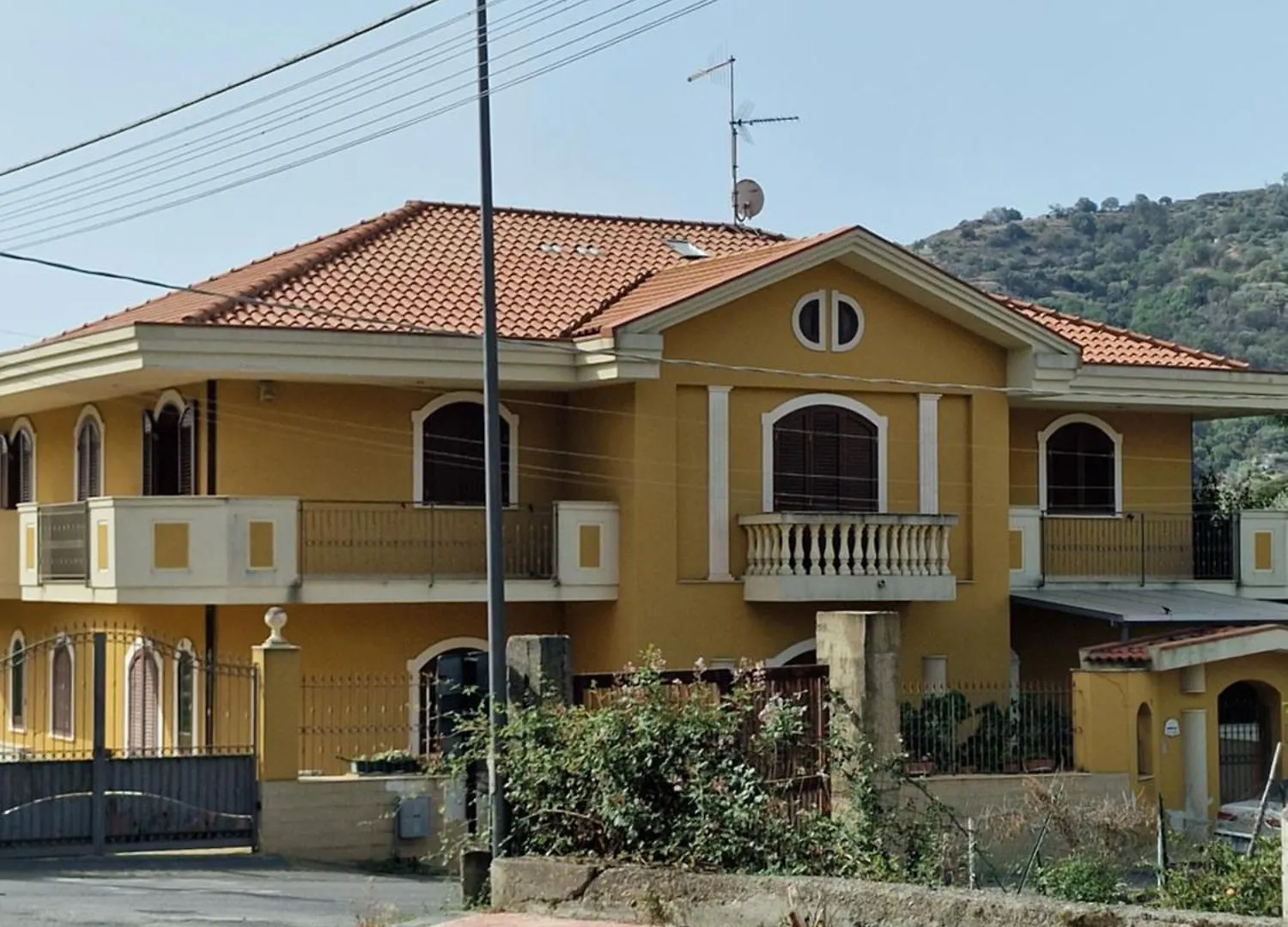 Villa Mary Sol Savoca Apartment